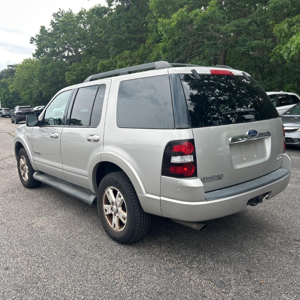 Ford Explorer 4WD 4dr V6 XLT 2008