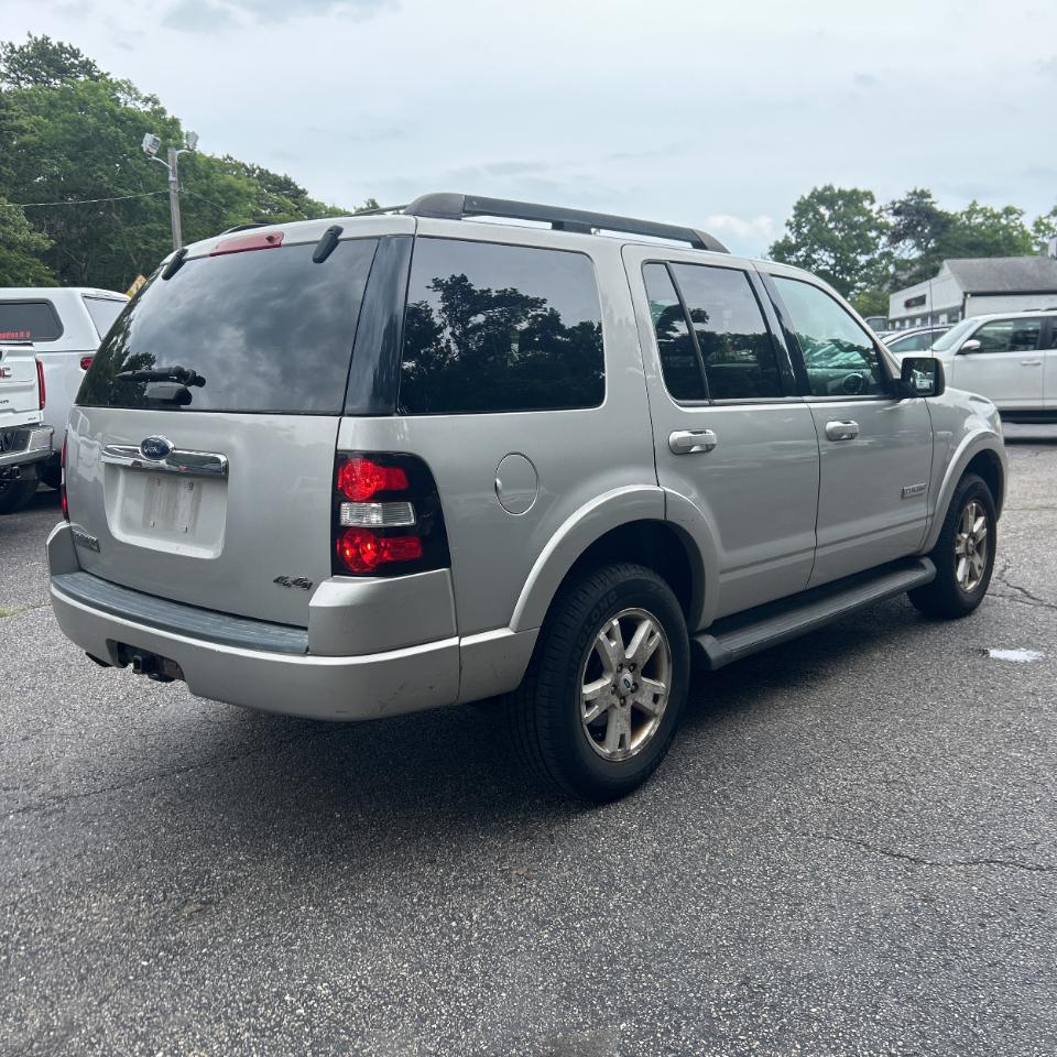 Ford Explorer 4WD 4dr V6 XLT 2008