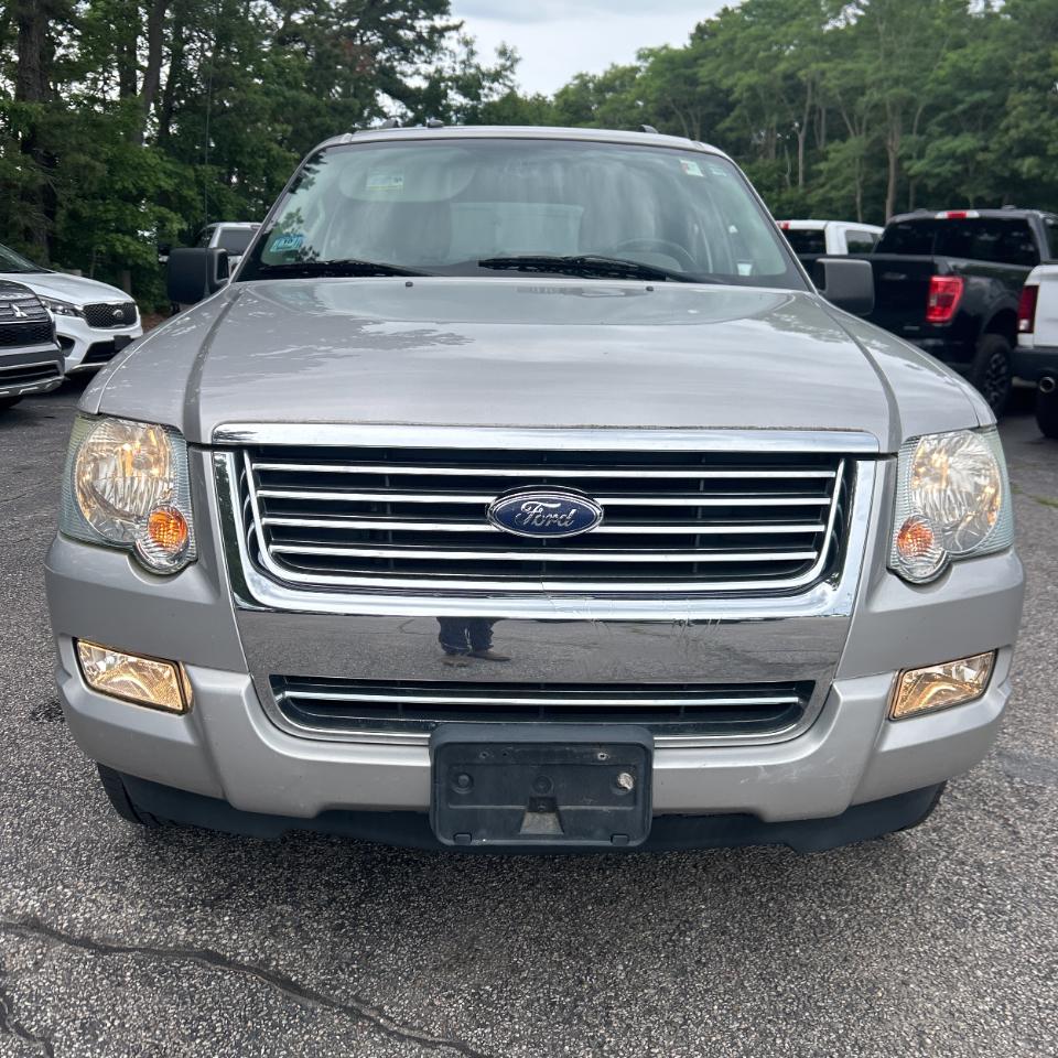 Ford Explorer 4WD 4dr V6 XLT 2008