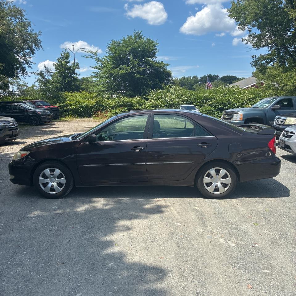 Toyota Camry 4dr Sdn LE Manual (Natl) 2003