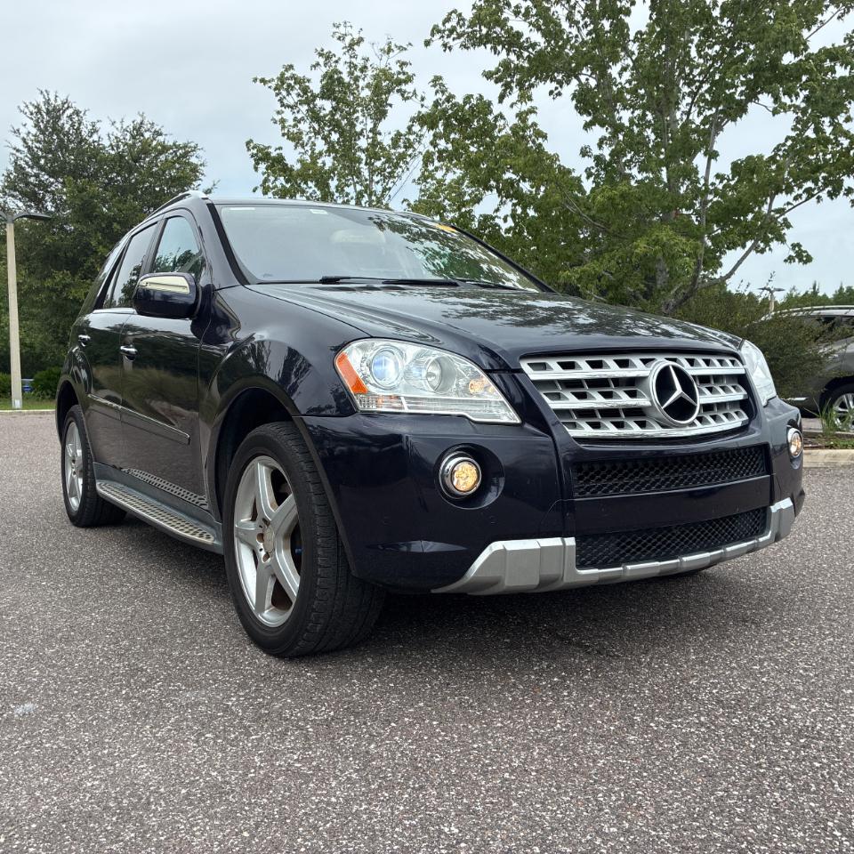 Mercedes-Benz M-Class 4MATIC 4dr ML 550 2010