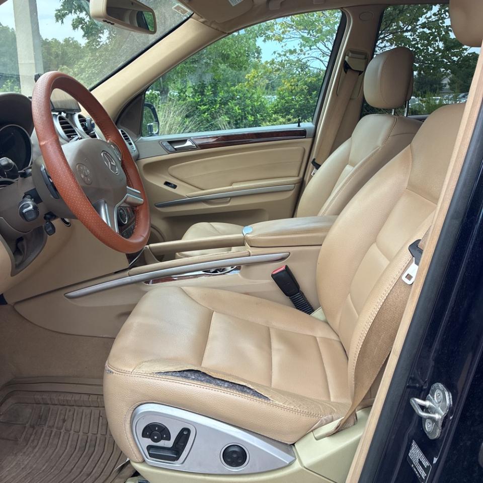 Mercedes-Benz M-Class 4MATIC 4dr ML 550 2010