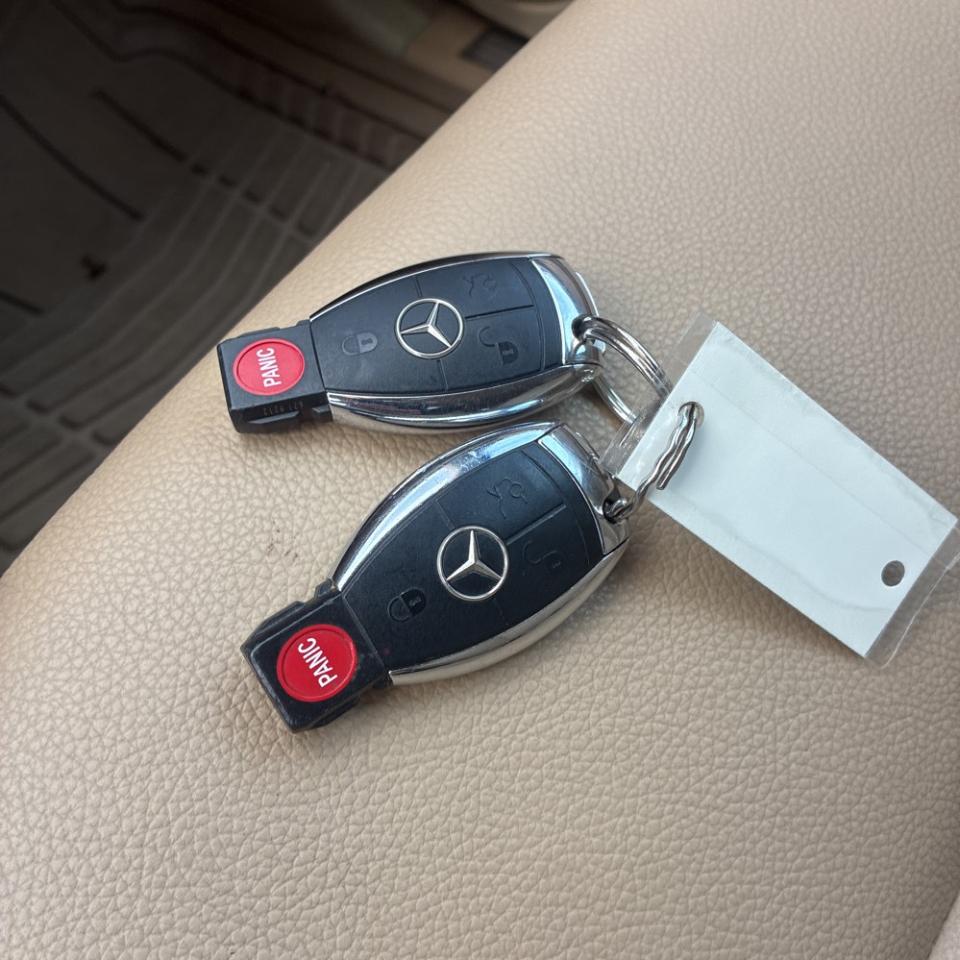 Mercedes-Benz M-Class 4MATIC 4dr ML 550 2010