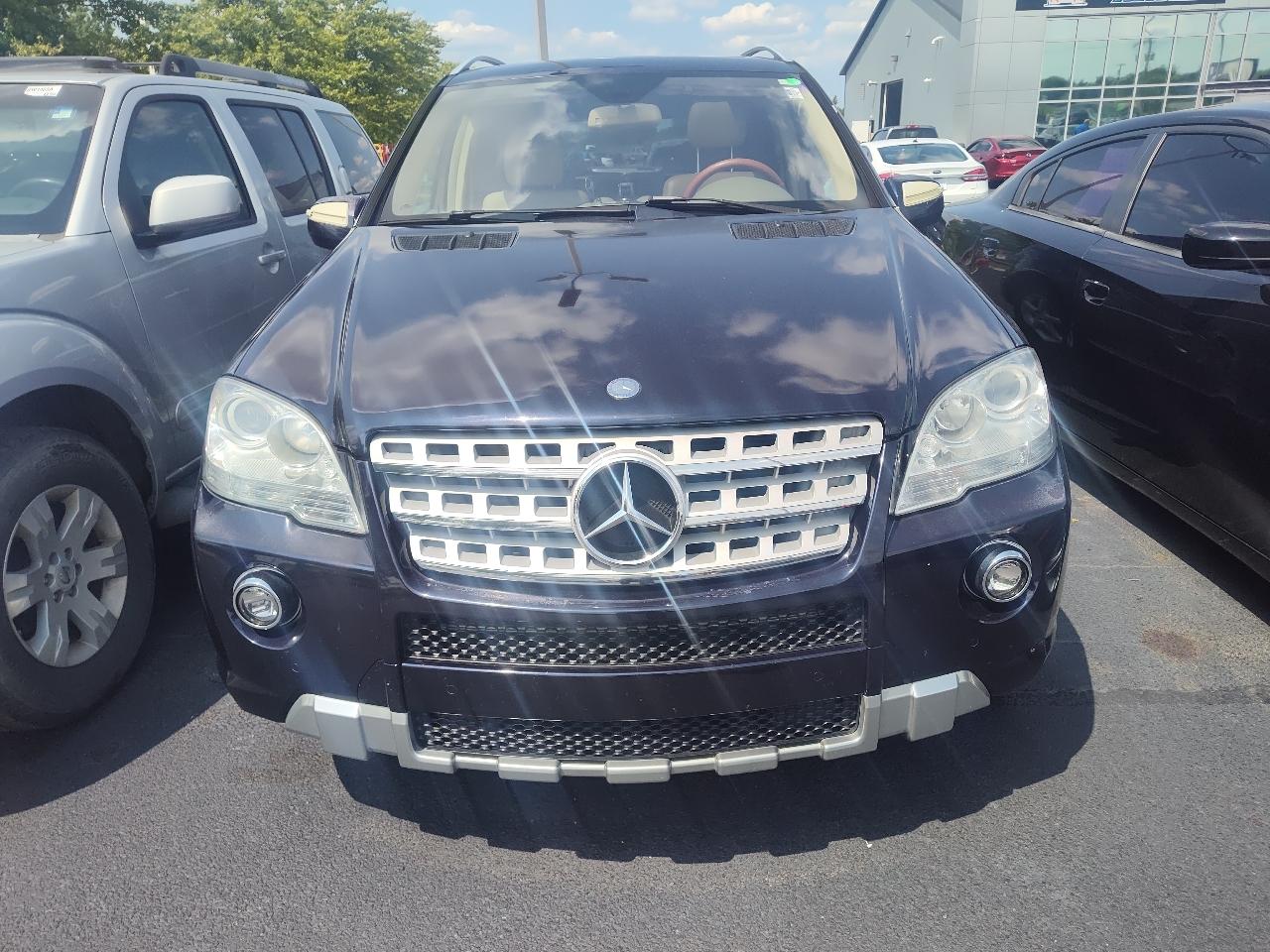 Mercedes-Benz M-Class 4MATIC 4dr ML 550 2010