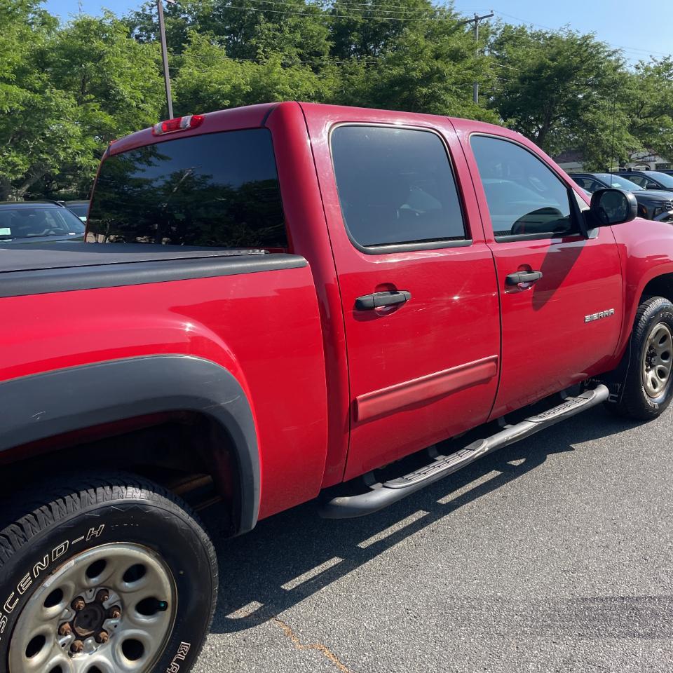 GMC Sierra 1500 4WD Crew Cab 143.5" SL 2012