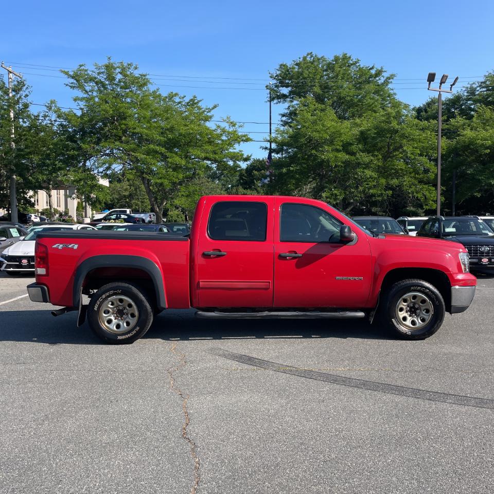 GMC Sierra 1500 4WD Crew Cab 143.5" SL 2012