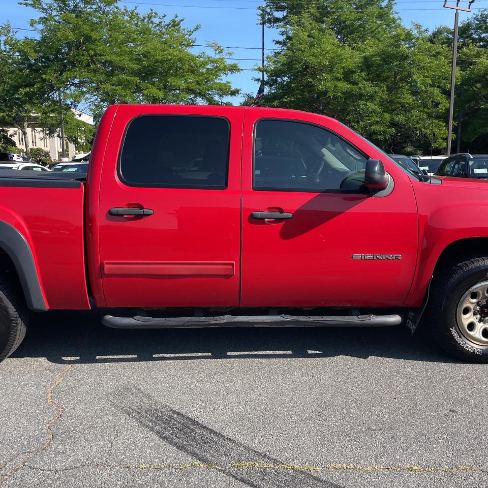 GMC Sierra 1500 4WD Crew Cab 143.5" SL 2012