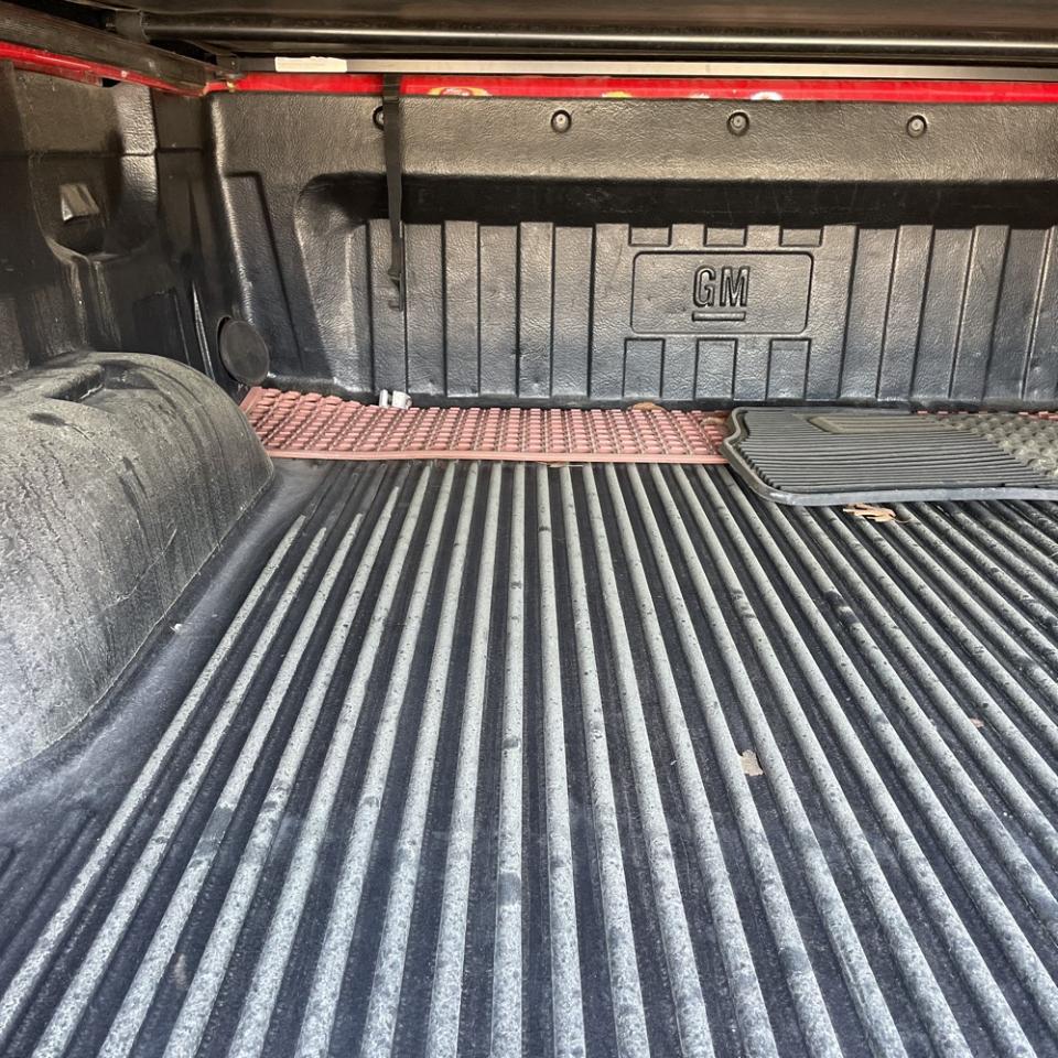 GMC Sierra 1500 4WD Crew Cab 143.5" SL 2012