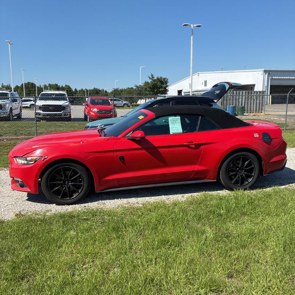 Ford Mustang EcoBoost Premium Convertible 2017