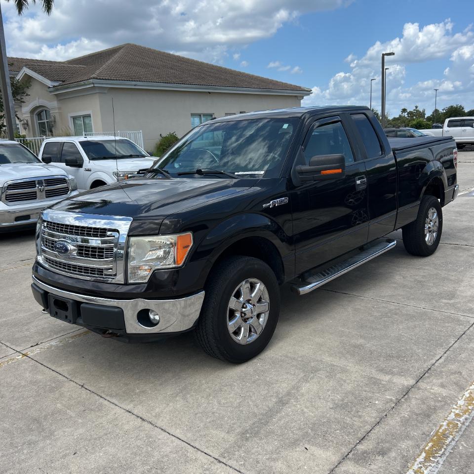 Ford F-150 4WD SuperCab 145" XL 2013