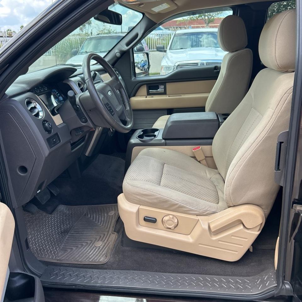 Ford F-150 4WD SuperCab 145" XL 2013