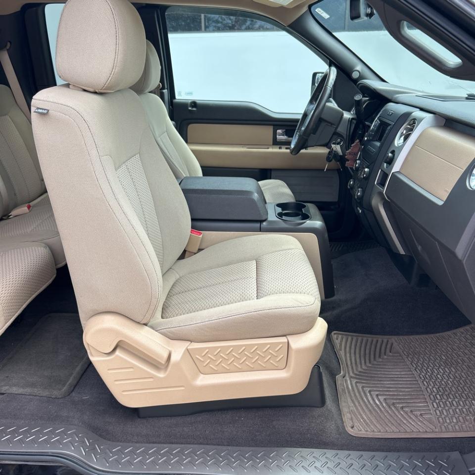 Ford F-150 4WD SuperCab 145" XL 2013