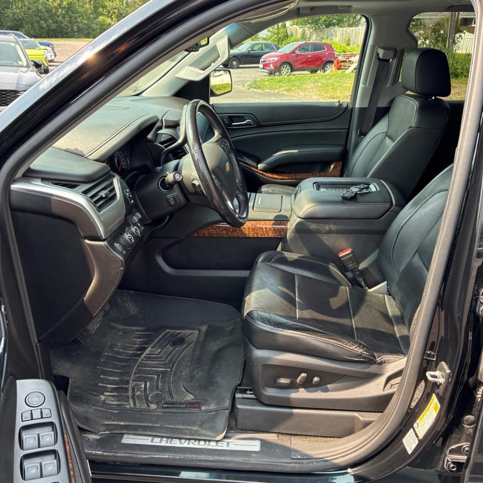 Chevrolet Tahoe 4WD 4dr Premier 2017