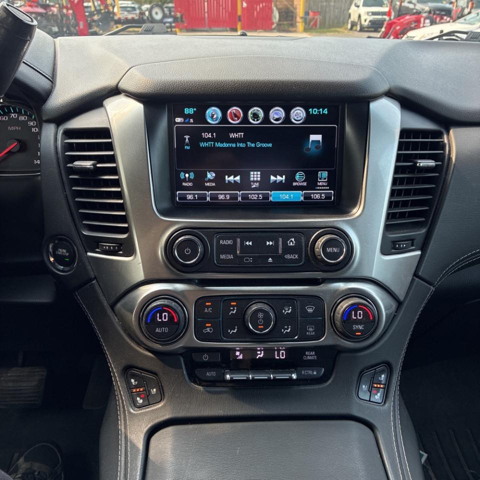 Chevrolet Tahoe 4WD 4dr Premier 2017