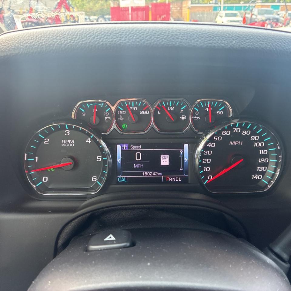 Chevrolet Tahoe 4WD 4dr Premier 2017