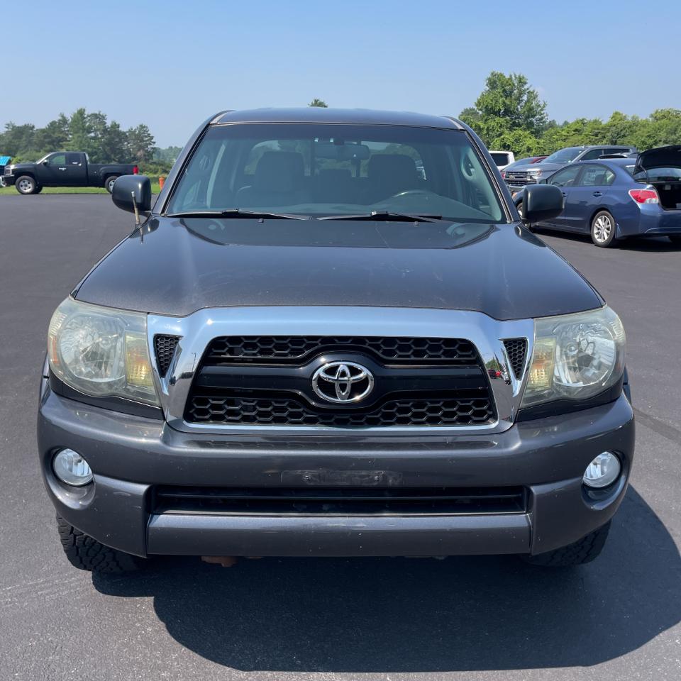 Toyota Tacoma 4WD Double V6 MT (Natl) 2011
