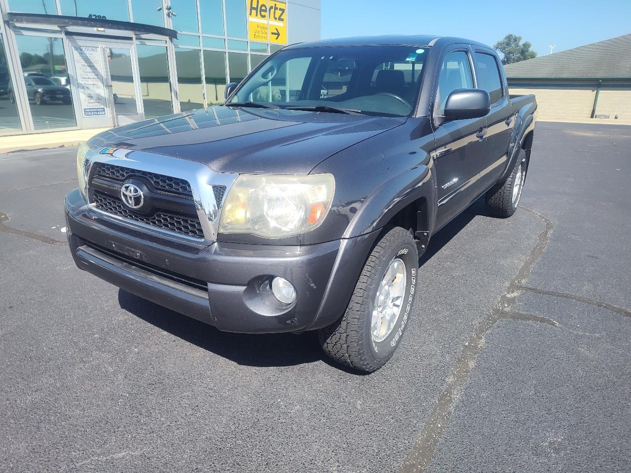Toyota Tacoma 4WD Double V6 MT (Natl) 2011