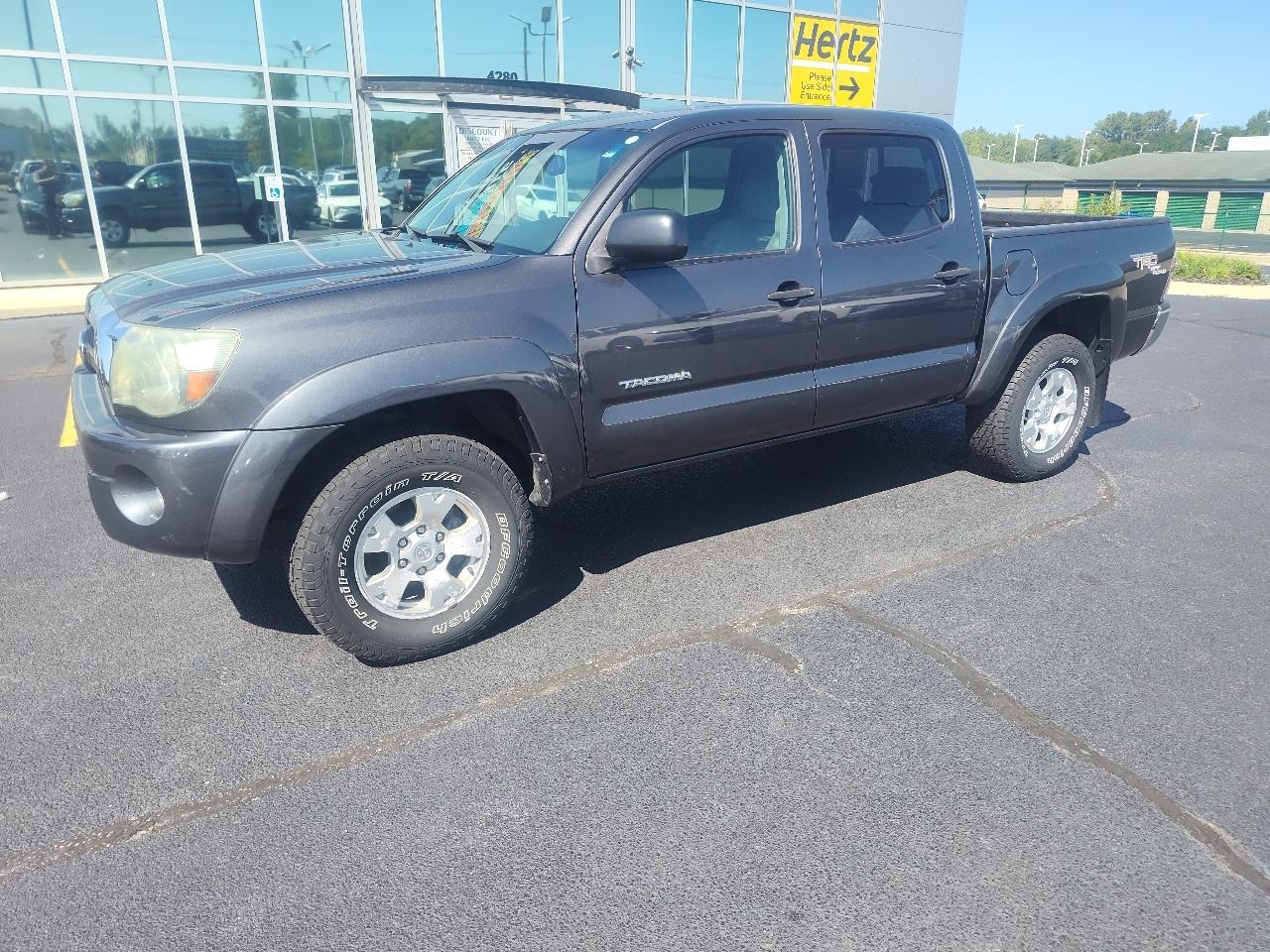 Toyota Tacoma 4WD Double V6 MT (Natl) 2011