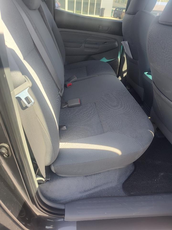 Toyota Tacoma 4WD Double V6 MT (Natl) 2011