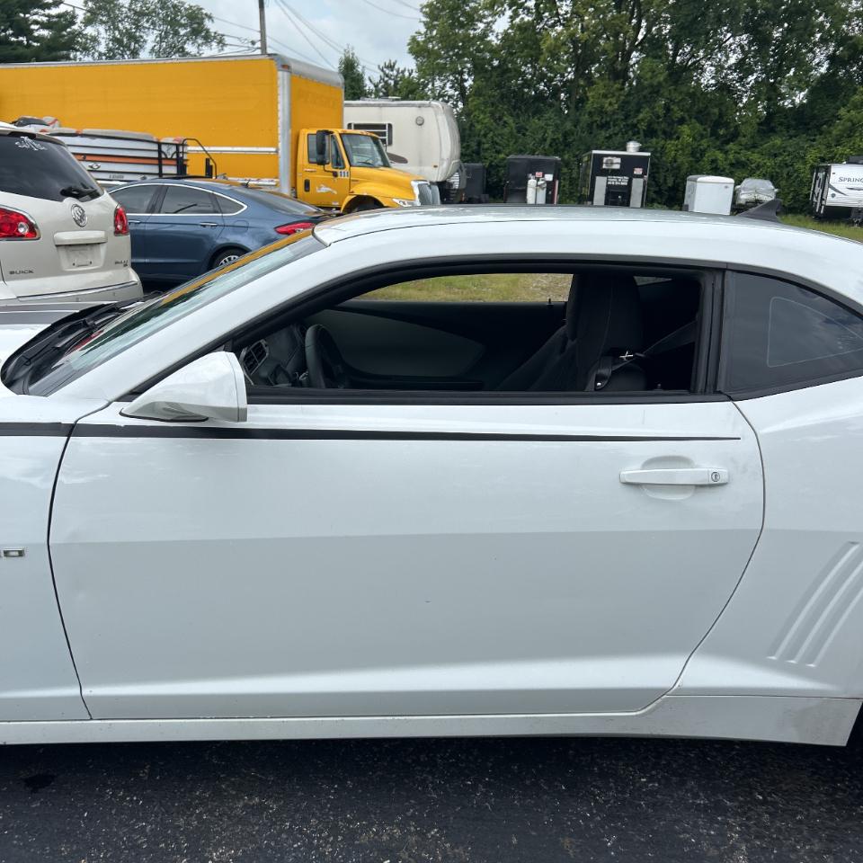 Chevrolet Camaro 2dr Cpe LS w/2LS 2015