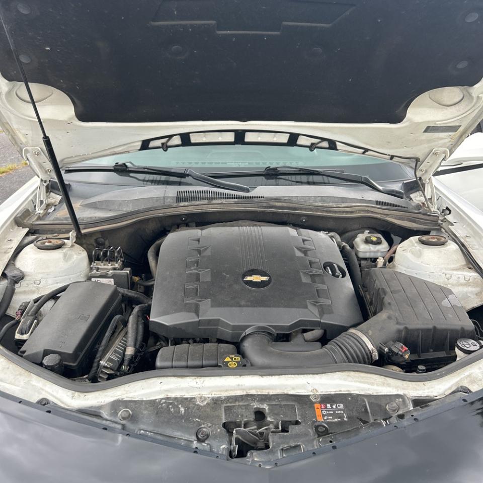 Chevrolet Camaro 2dr Cpe LS w/2LS 2015
