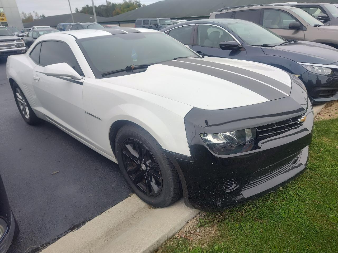 2015 Chevrolet Camaro 2dr Cpe LS w/2LS
