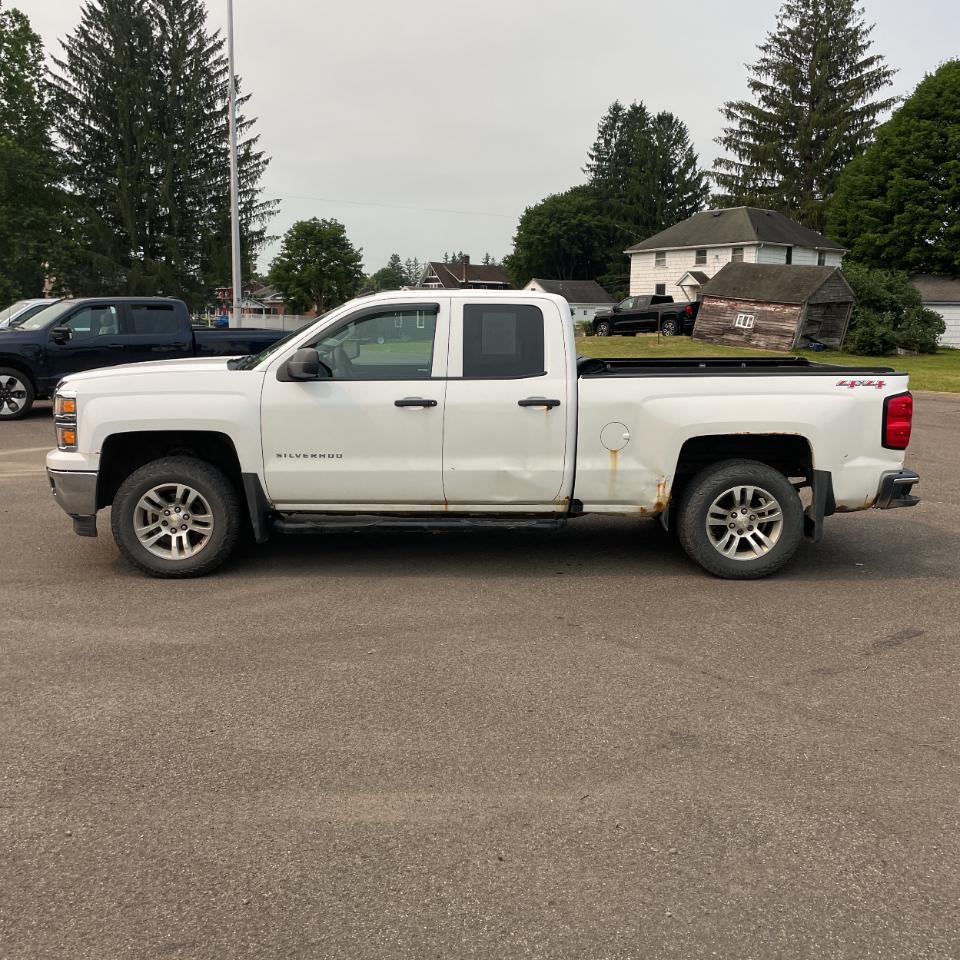 Chevrolet Silverado 1500 4WD Double Cab 143.5" LT w/2LT 2014