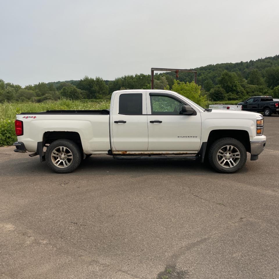 Chevrolet Silverado 1500 4WD Double Cab 143.5" LT w/2LT 2014