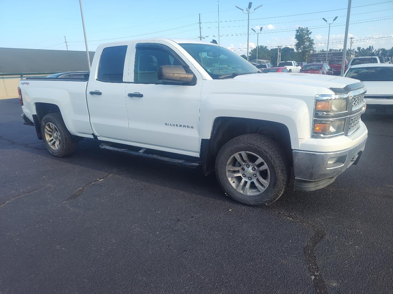 Chevrolet Silverado 1500 4WD Double Cab 143.5" LT w/2LT 2014