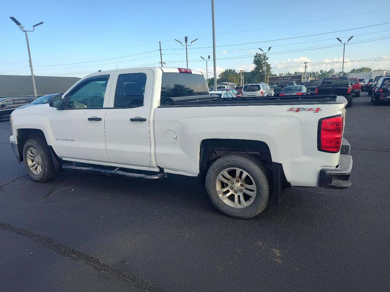 Chevrolet Silverado 1500 4WD Double Cab 143.5" LT w/2LT 2014