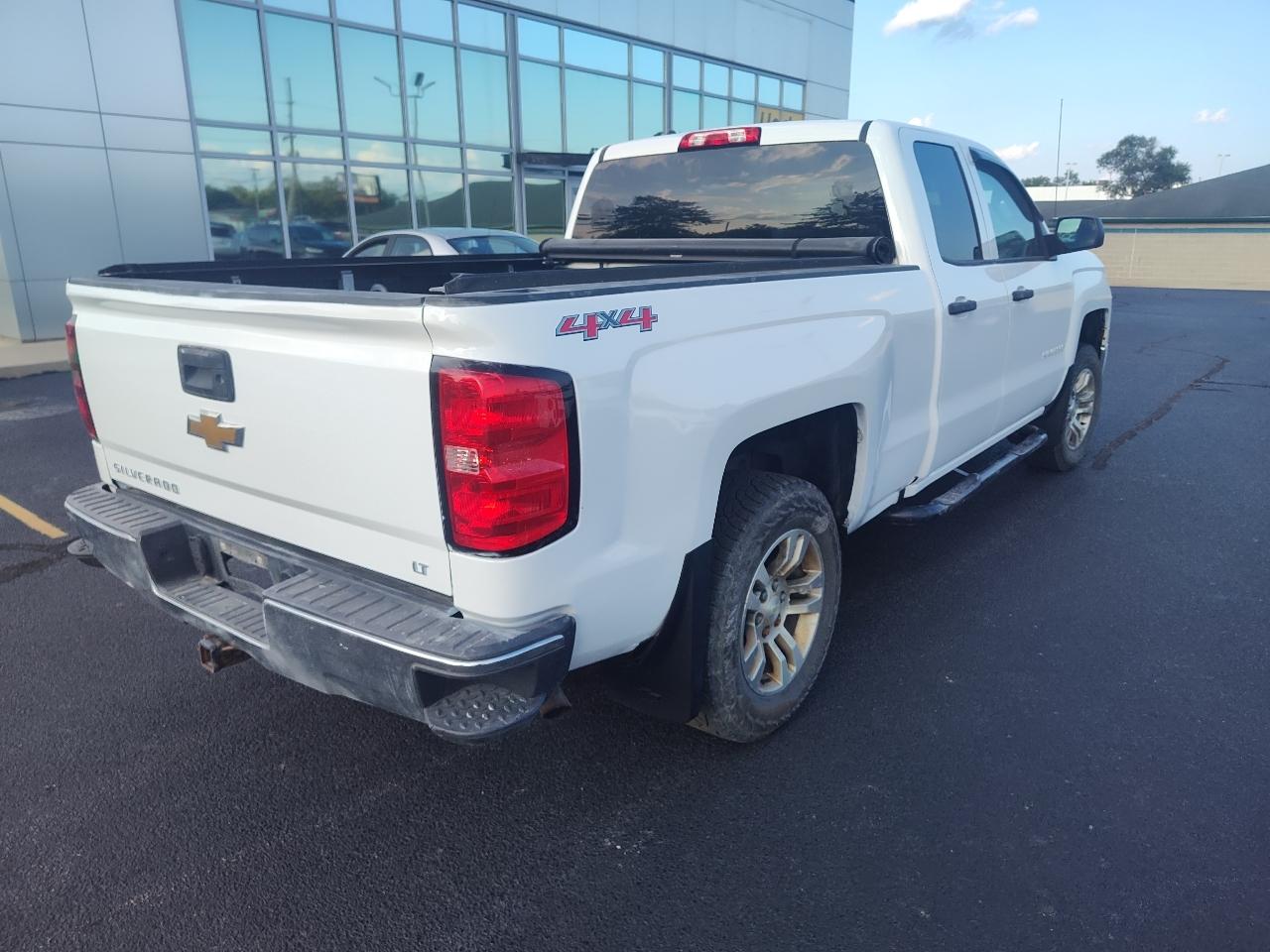 Chevrolet Silverado 1500 4WD Double Cab 143.5" LT w/2LT 2014