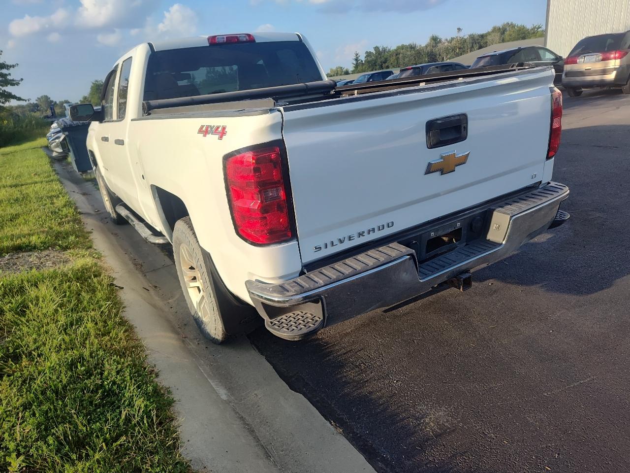 Chevrolet Silverado 1500 4WD Double Cab 143.5" LT w/2LT 2014