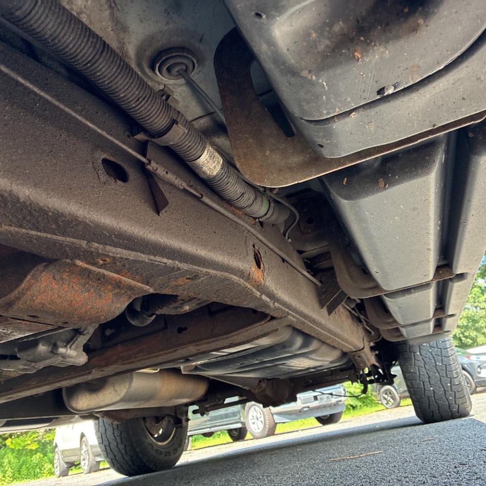 Chevrolet Suburban 4WD 4dr LS 2014