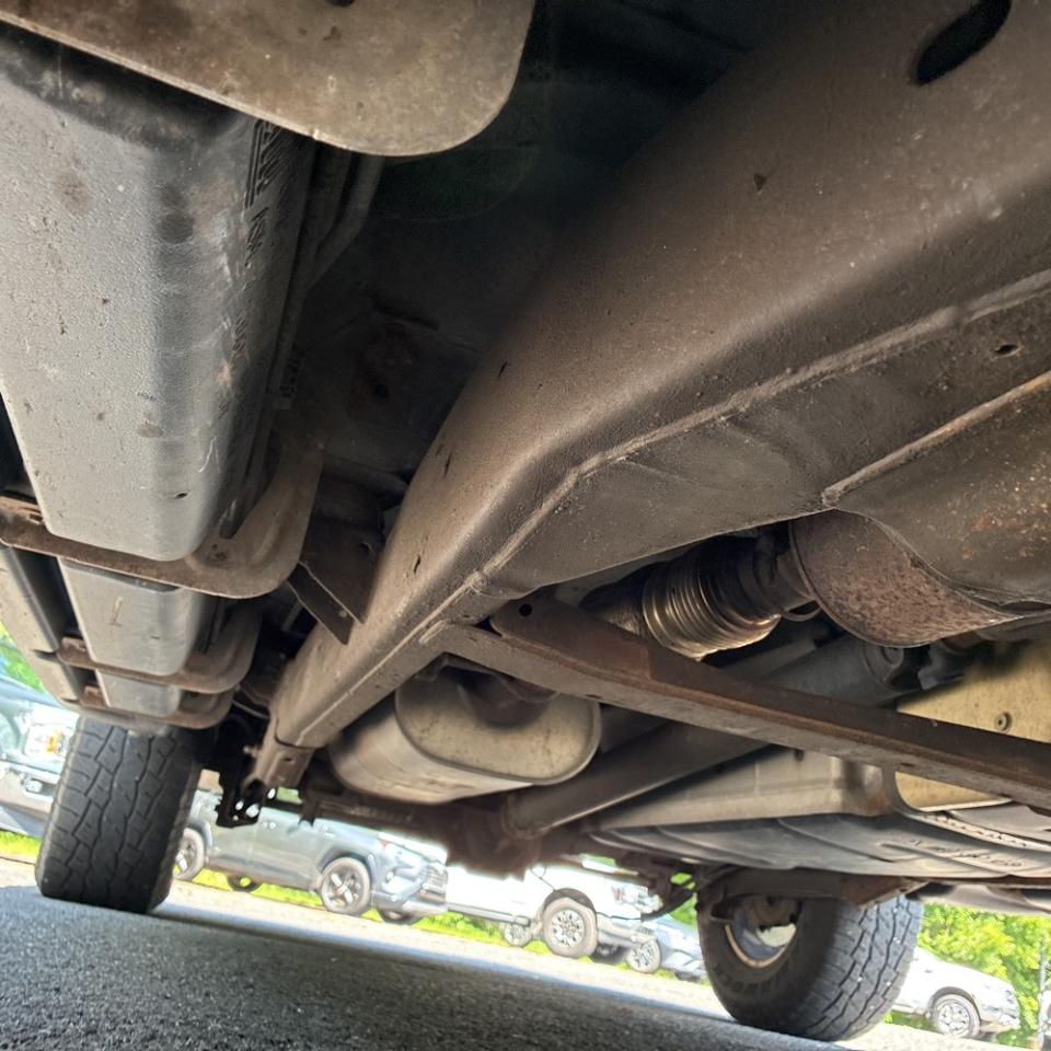 Chevrolet Suburban 4WD 4dr LS 2014