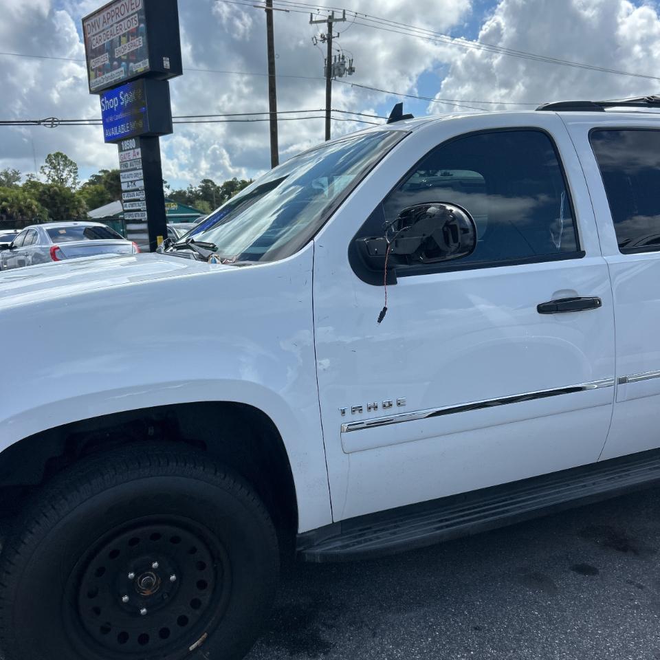 Chevrolet Tahoe 4WD 4dr 1500 LTZ 2013