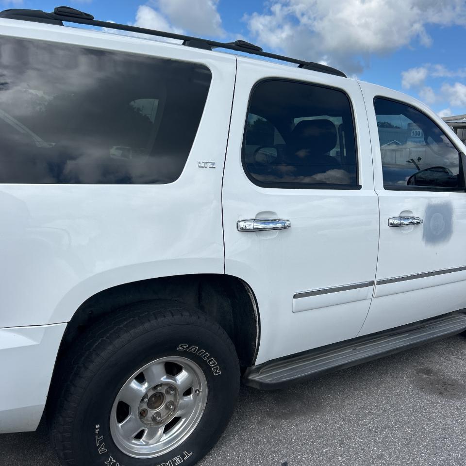 Chevrolet Tahoe 4WD 4dr 1500 LTZ 2013