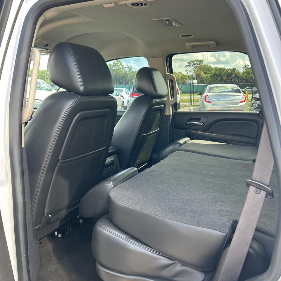 Chevrolet Tahoe 4WD 4dr 1500 LTZ 2013