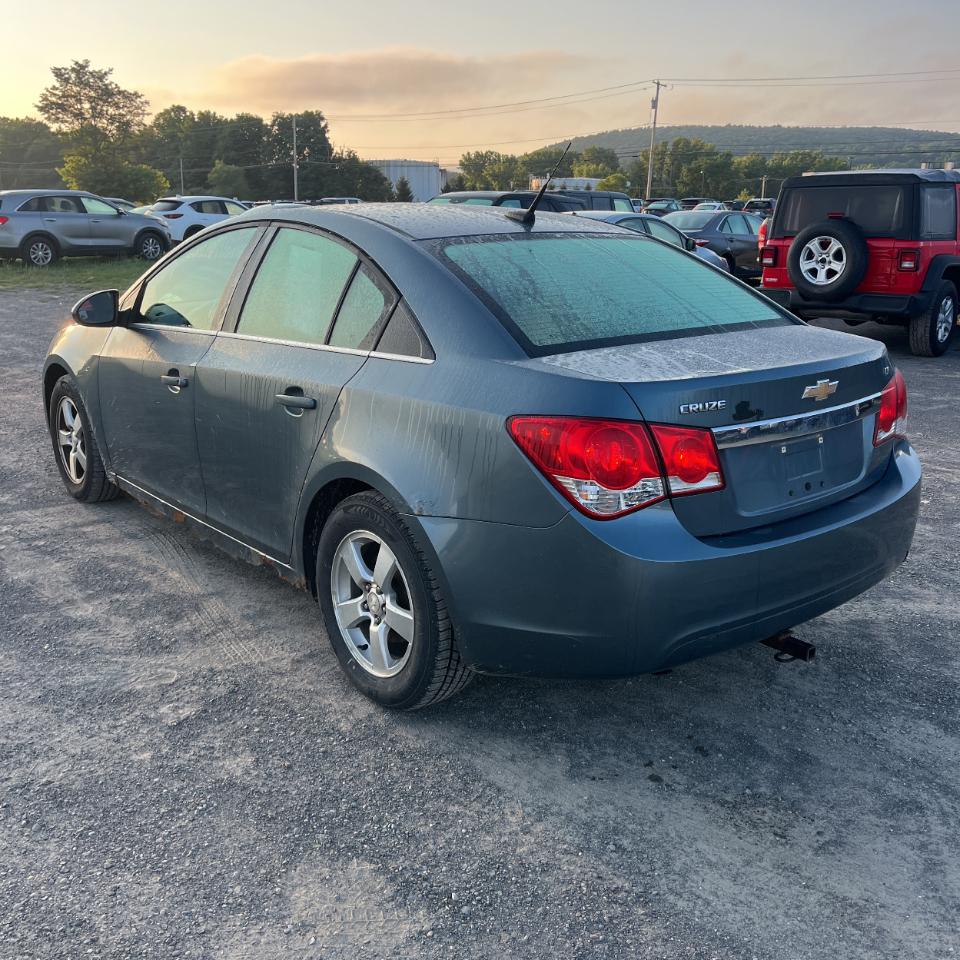 Chevrolet Cruze 4dr Sdn LT w/1LT 2012