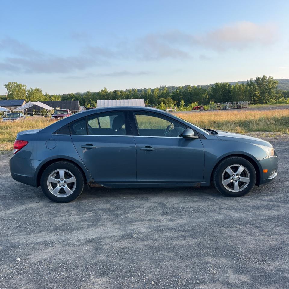 Chevrolet Cruze 4dr Sdn LT w/1LT 2012
