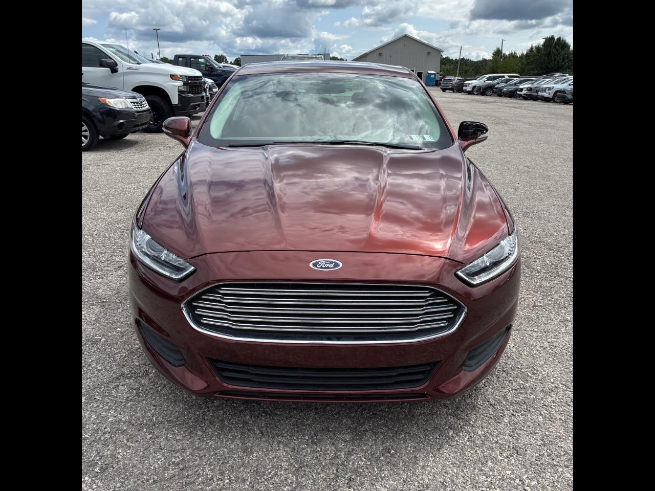 Ford Fusion 4dr Sdn SE FWD 2015