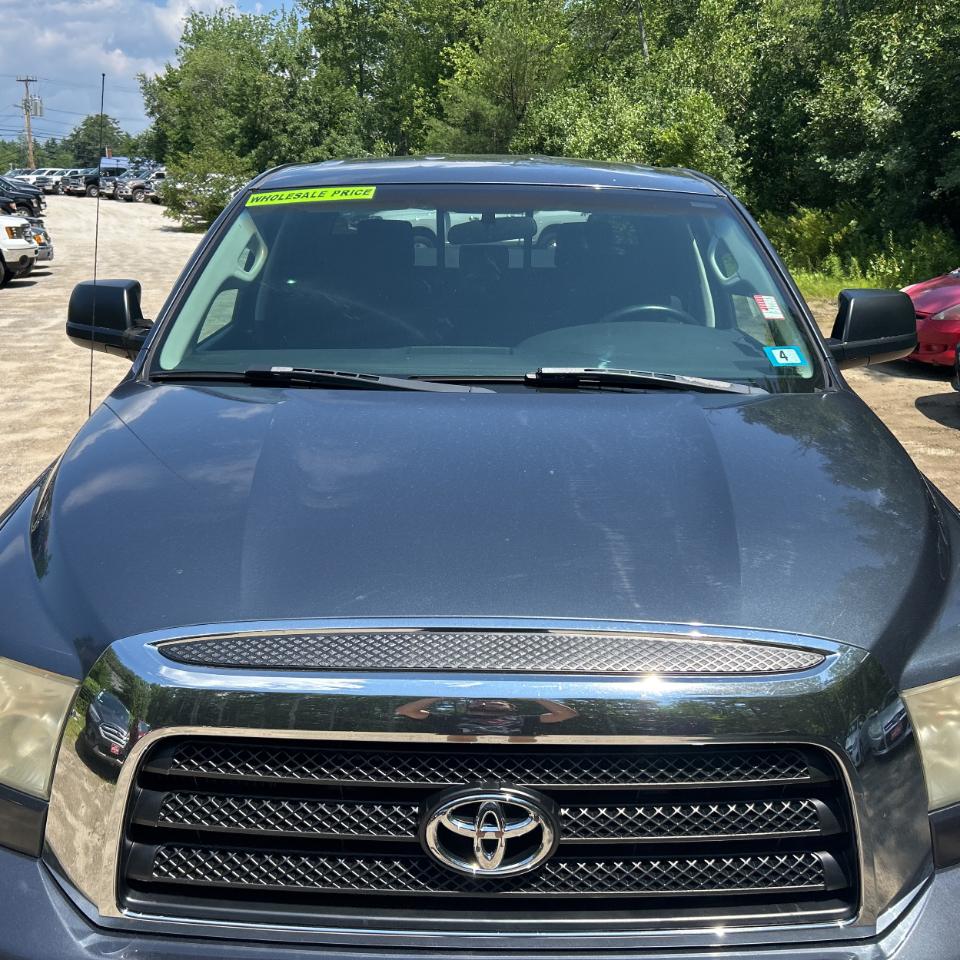 Toyota Tundra 4WD Double 164.6" 4.7L V8 SR5 (Natl 2007
