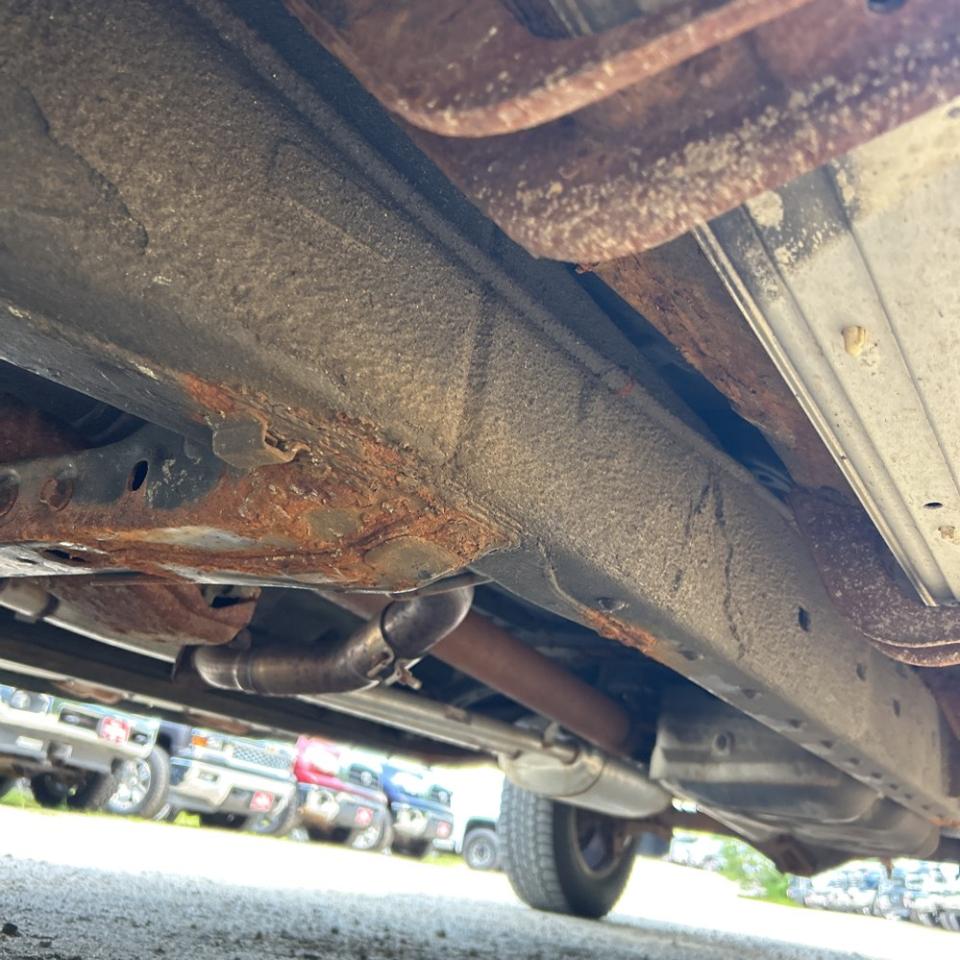 Toyota Tundra 4WD Double 164.6" 4.7L V8 SR5 (Natl 2007