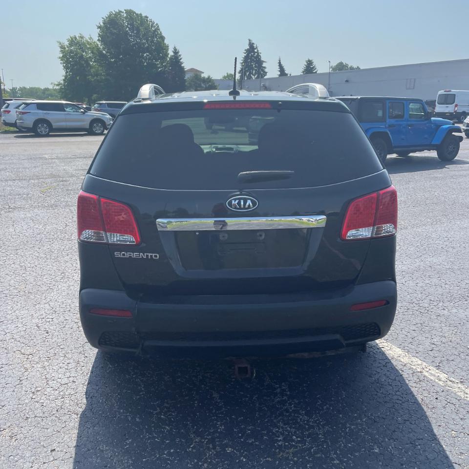 Kia Sorento 2WD 4dr I4-GDI LX 2013
