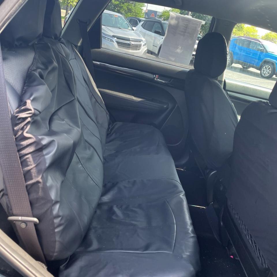 Kia Sorento 2WD 4dr I4-GDI LX 2013