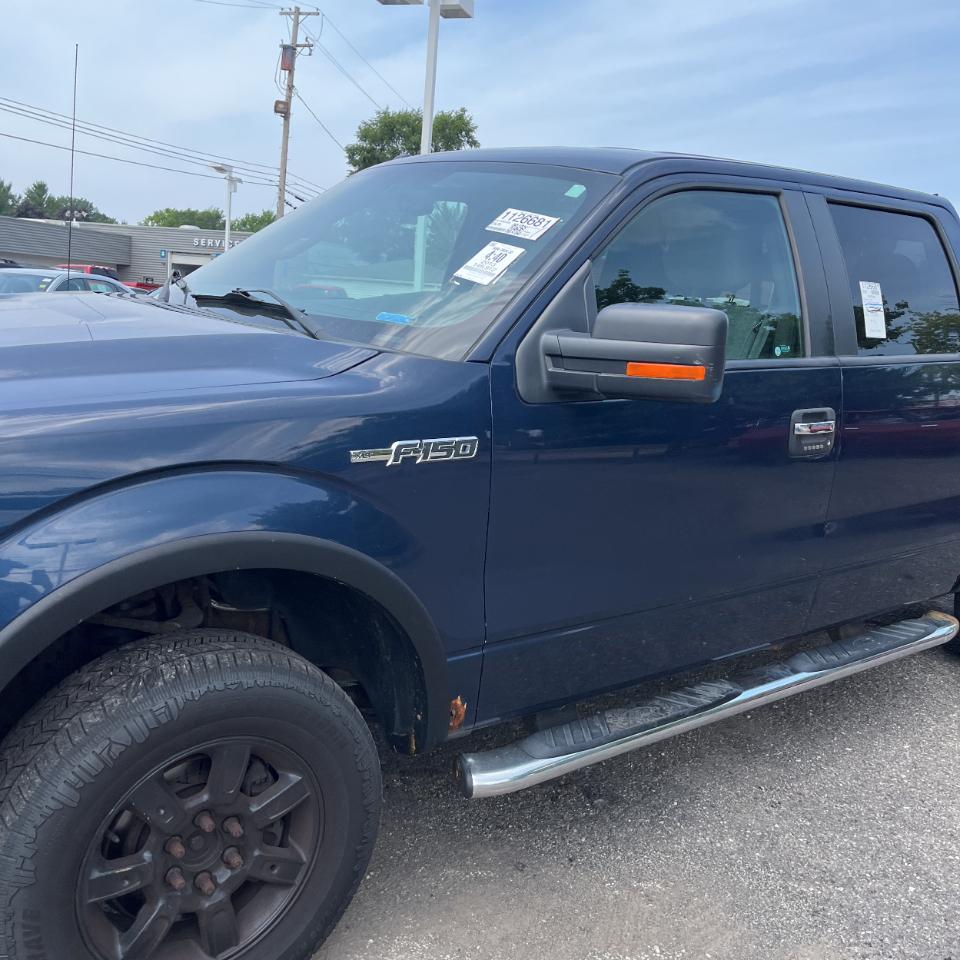 Ford F-150 4WD SuperCrew 145" XL 2013