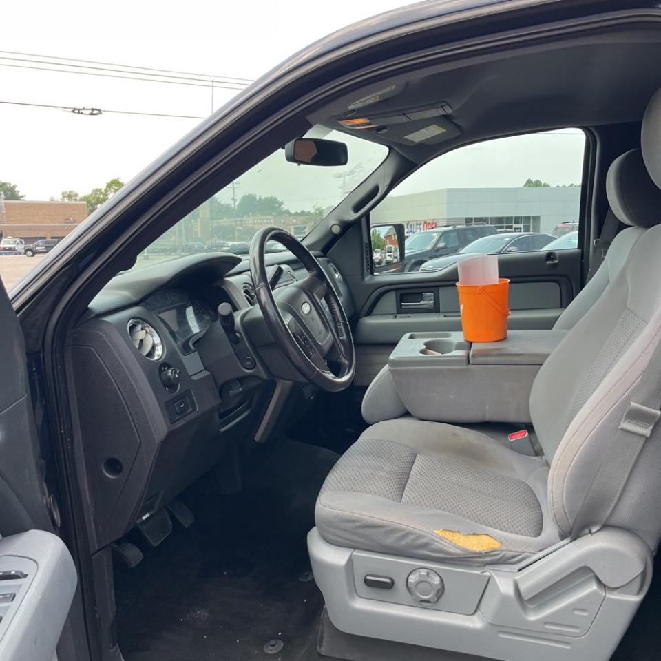 Ford F-150 4WD SuperCrew 145" XL 2013