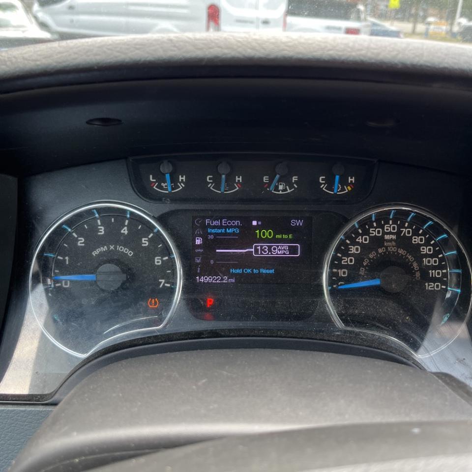 Ford F-150 4WD SuperCrew 145" XL 2013