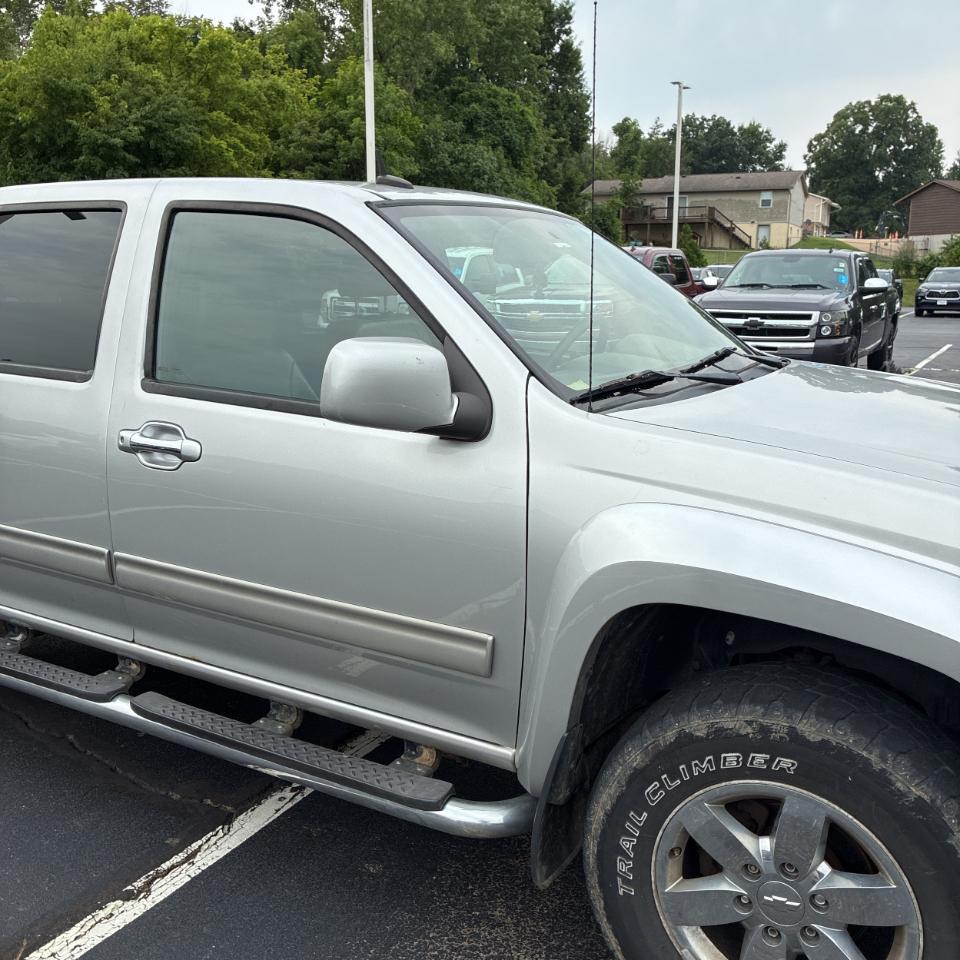 Chevrolet Colorado 4WD Crew Cab 126.0" LT w/2LT 2011