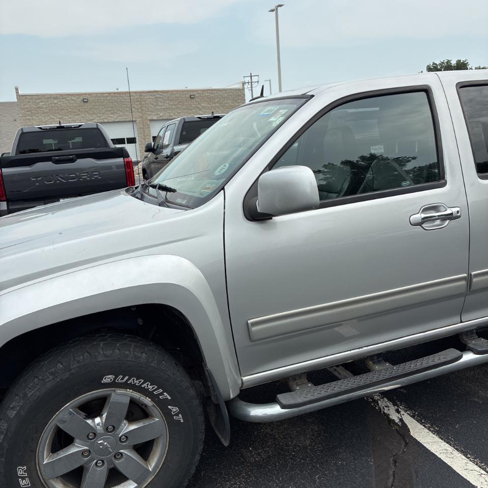 Chevrolet Colorado 4WD Crew Cab 126.0" LT w/2LT 2011