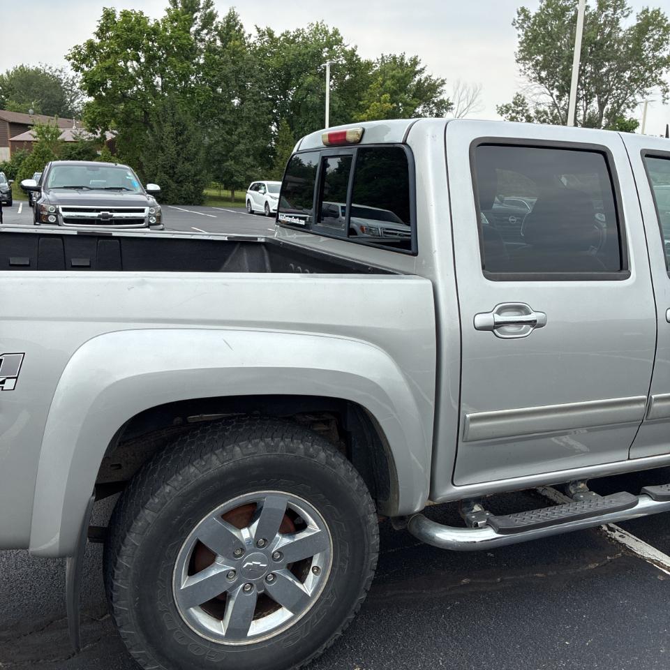 Chevrolet Colorado 4WD Crew Cab 126.0" LT w/2LT 2011